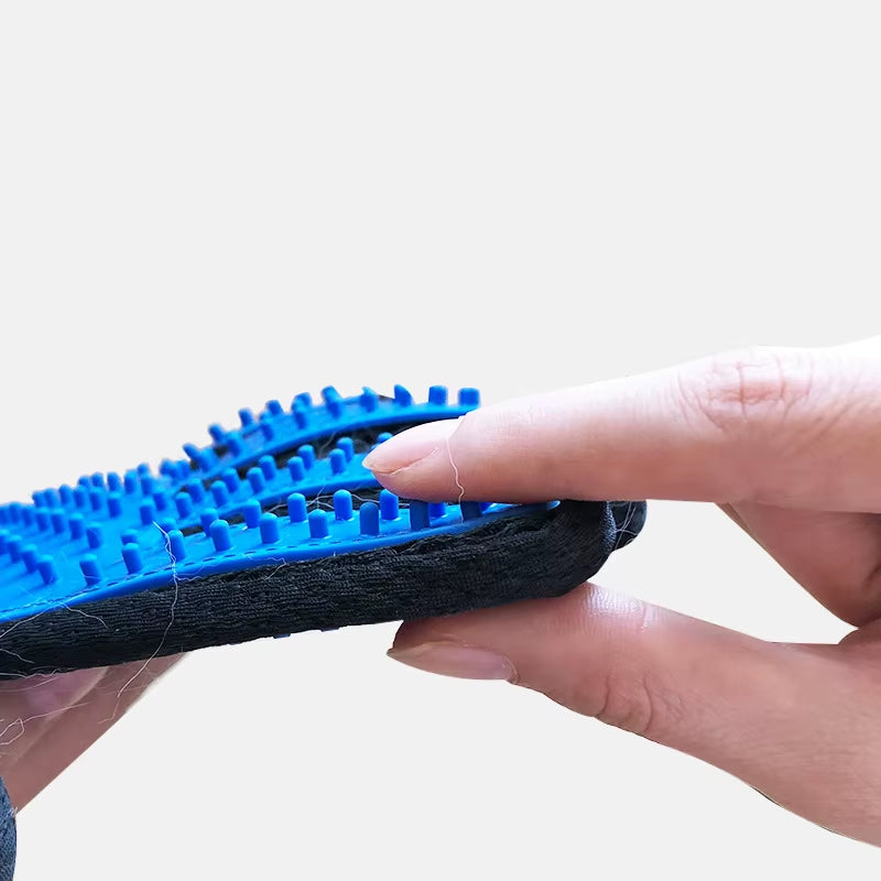 Professional Pet Grooming Glove for Cats and Dogs - Deshedding Brush and Massage Tool for Effective Hair Removal and Bathing